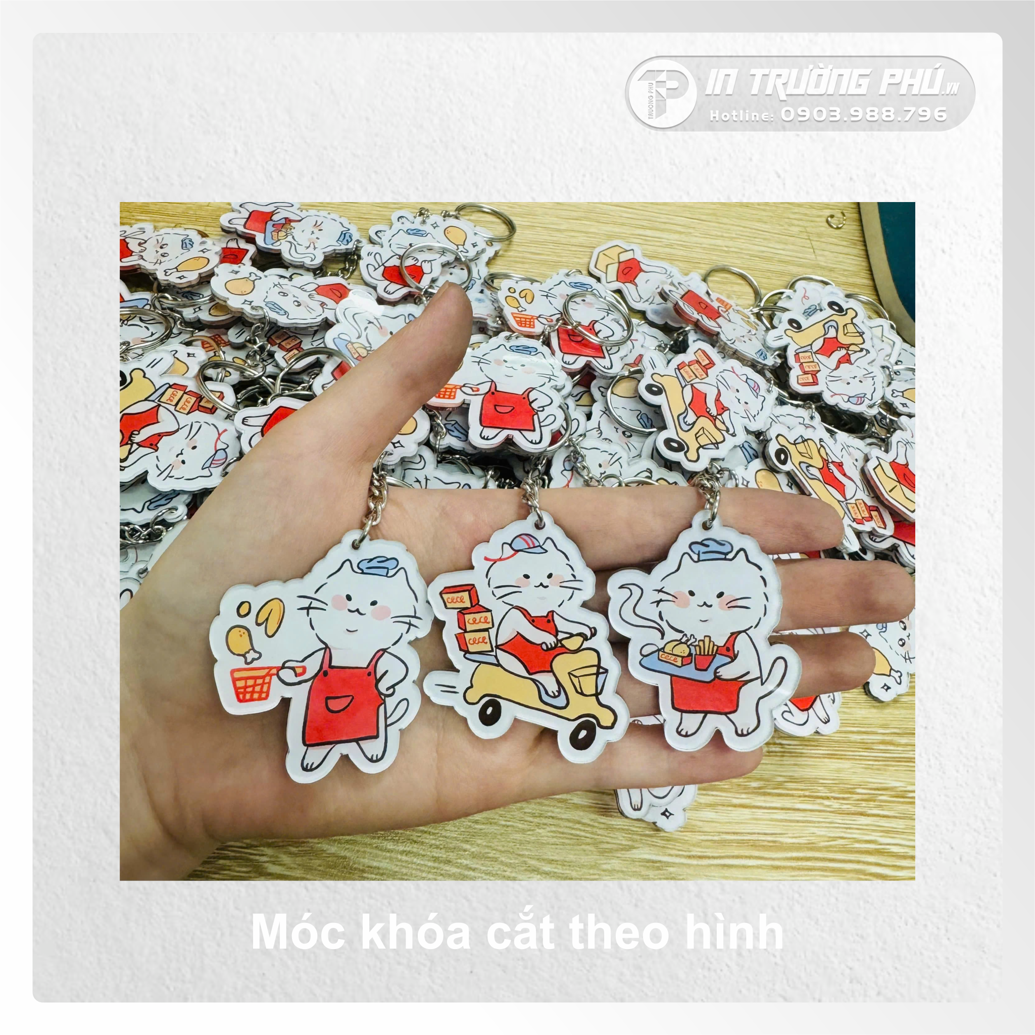 Móc khóa mica cắt theo hình